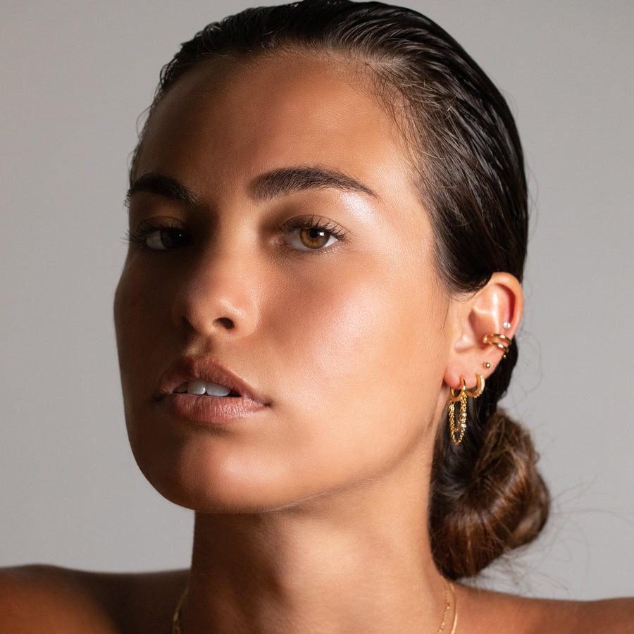 HAILY HUGGIE EARRINGS