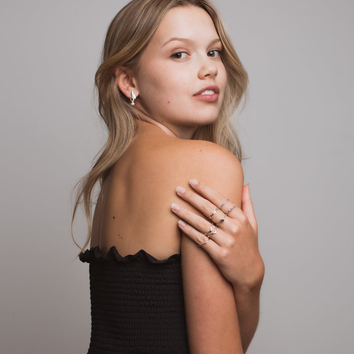 TWIRL OXIDIZED ROPED RING